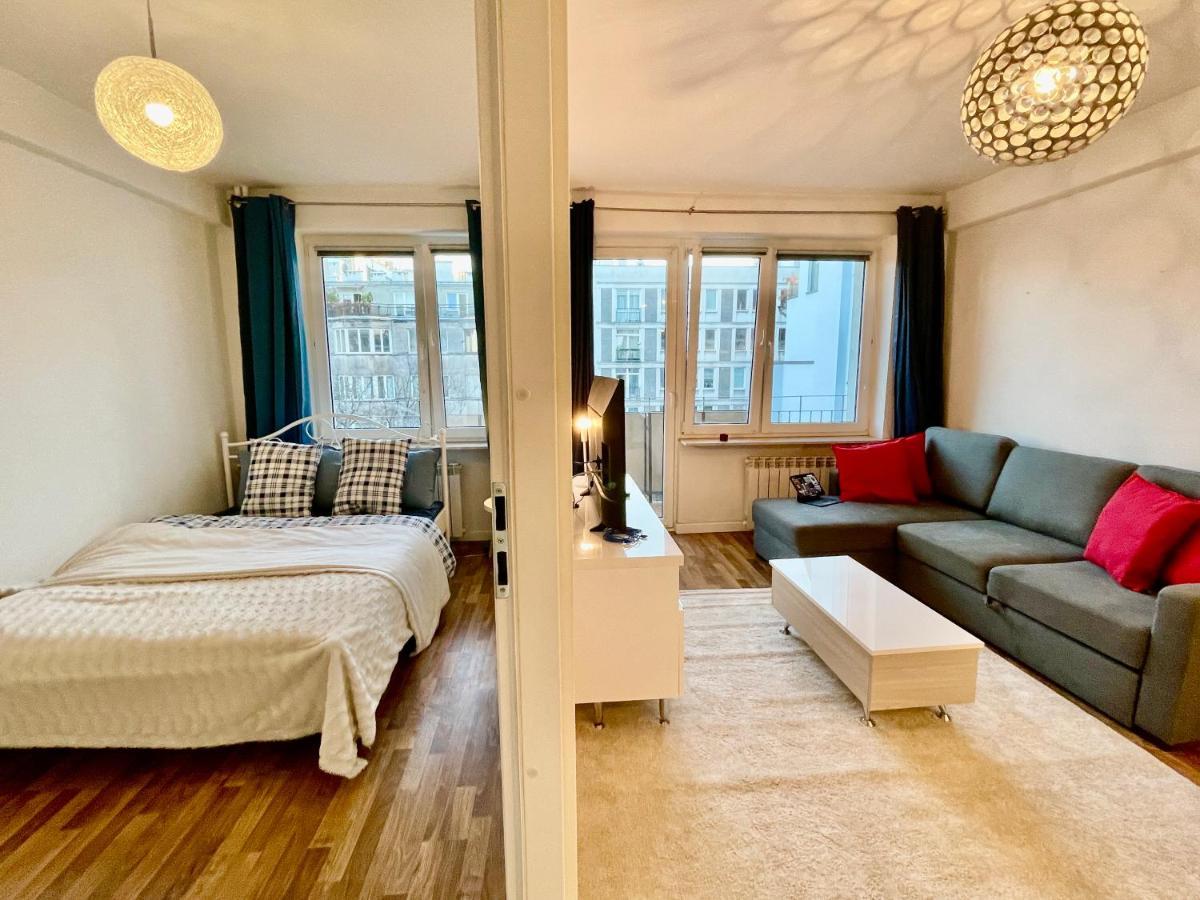 Decor 2 Metro Fast Wifi 55'Tv Netflix Hbo Cozy Lejlighed Warszawa Eksteriør billede